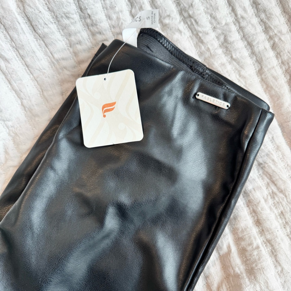 NWT Fabletics black vegan leather pull on legging, size small